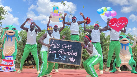 Grüße aus Afrika: Die besten Video-Grußbotschaften für jeden Anlass